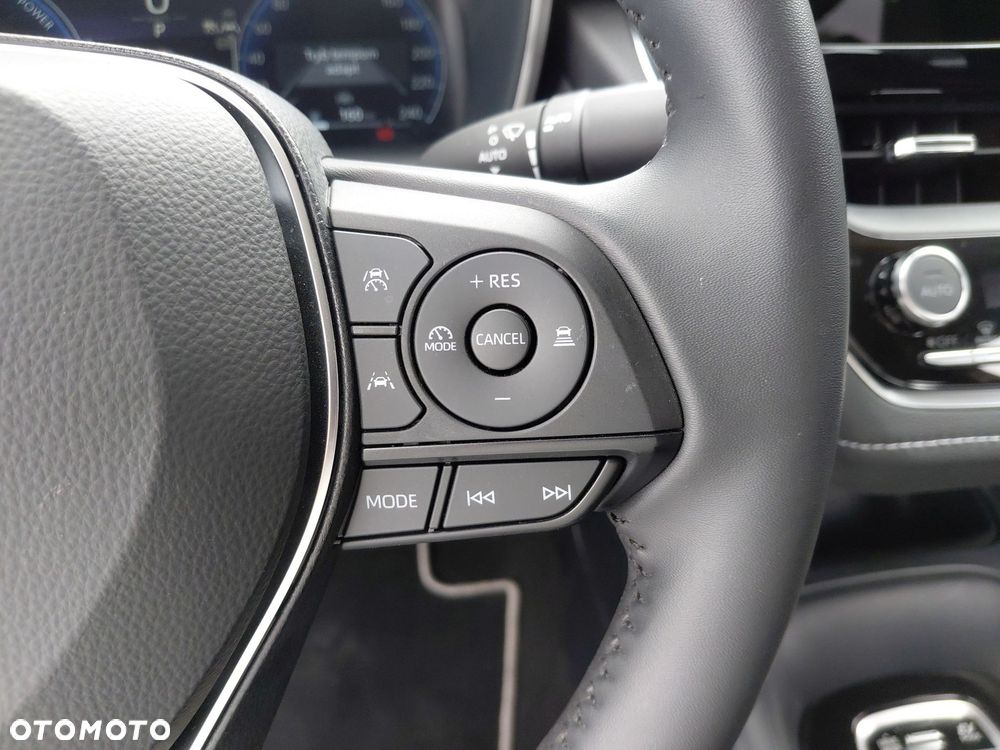 Toyota Corolla 1.8 Hybrid Comfort - 23