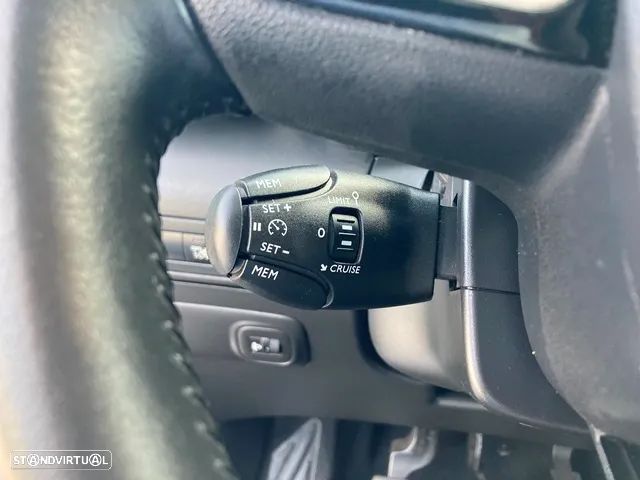 Citroën C3 Aircross 1.2 PureTech C-Series - 16