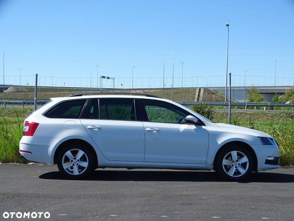 Skoda Octavia 1.5 TSI ACT Ambition DSG - 9