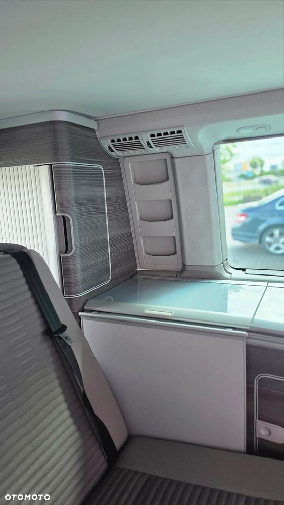 Volkswagen California - 11
