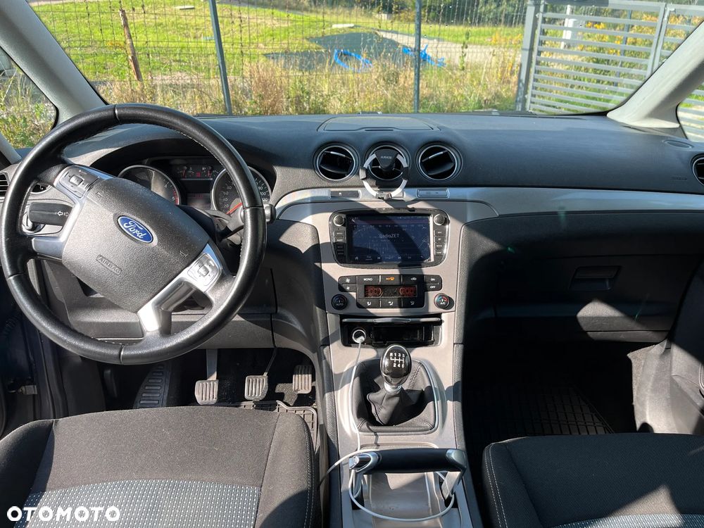 Ford Galaxy 2.0 TDCi Trend - 12