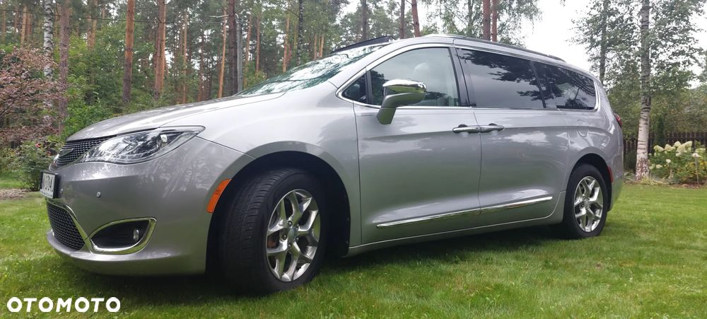 Chrysler Pacifica - 7