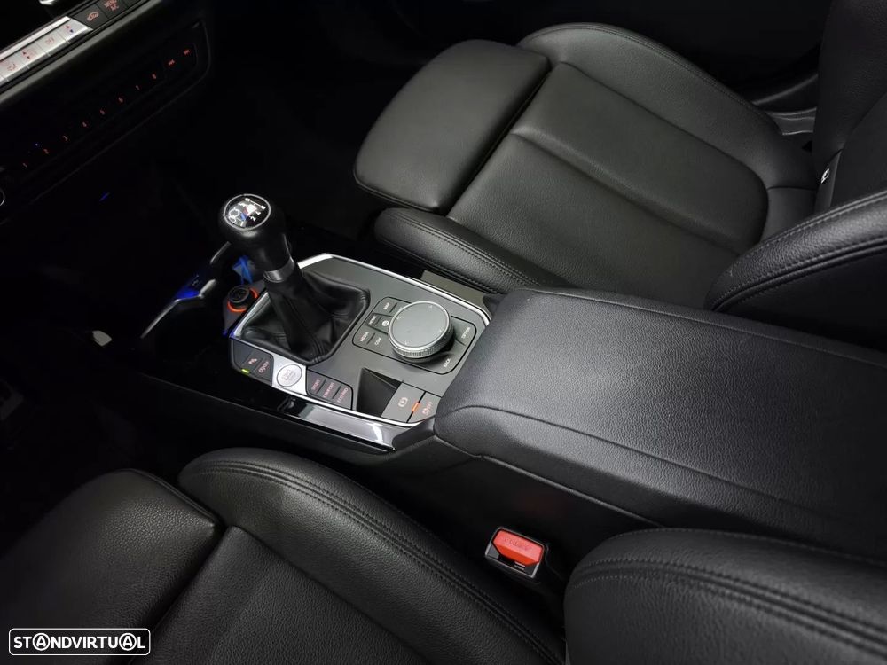 BMW 218 Gran Coupé i M Sport - 38