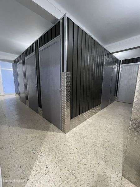 BOX / Mini-Armazém / Arrecadação / Self-Storage / Arrumos / Garagem