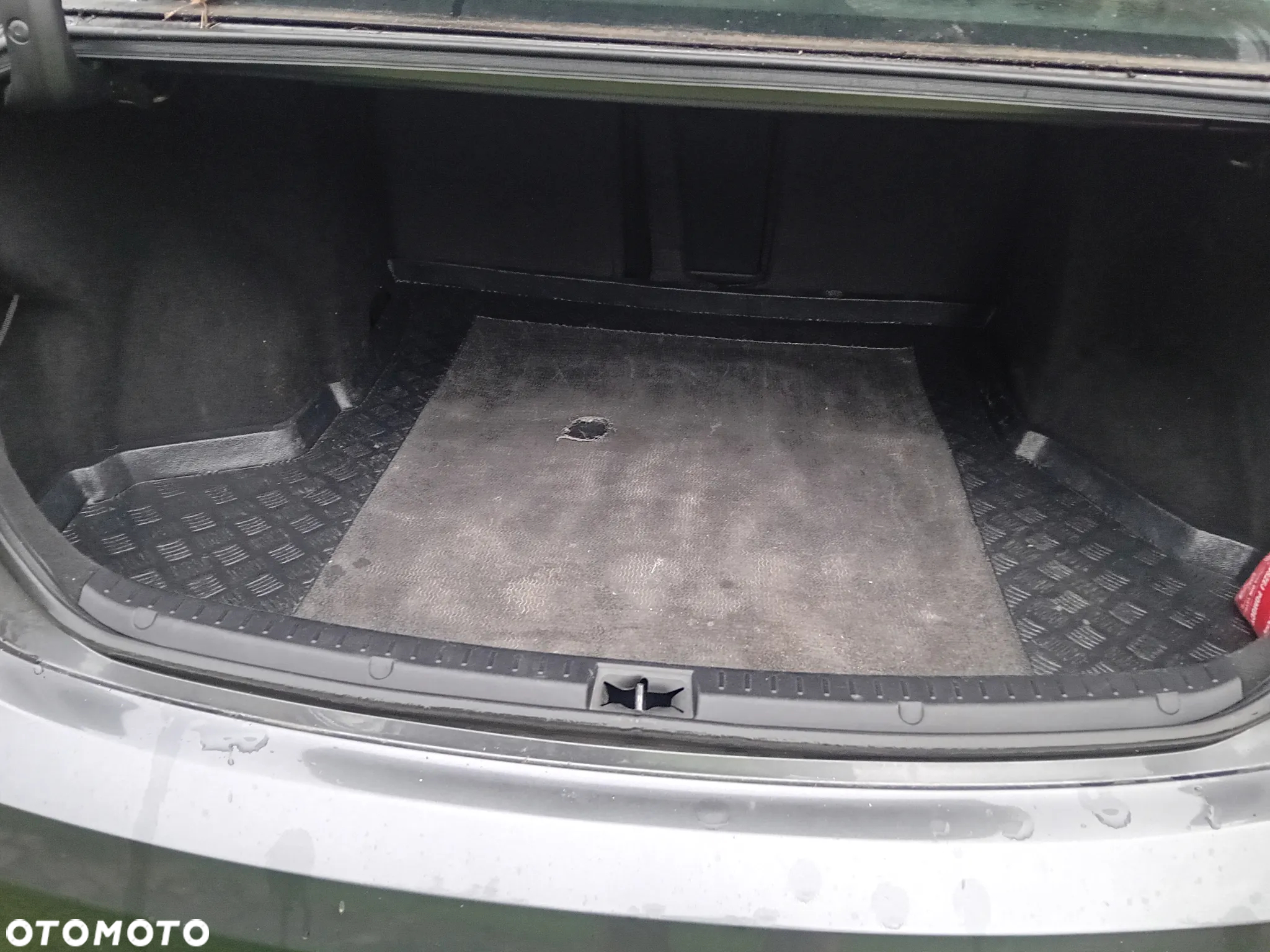 Toyota Avensis 1.8 Sol - 9