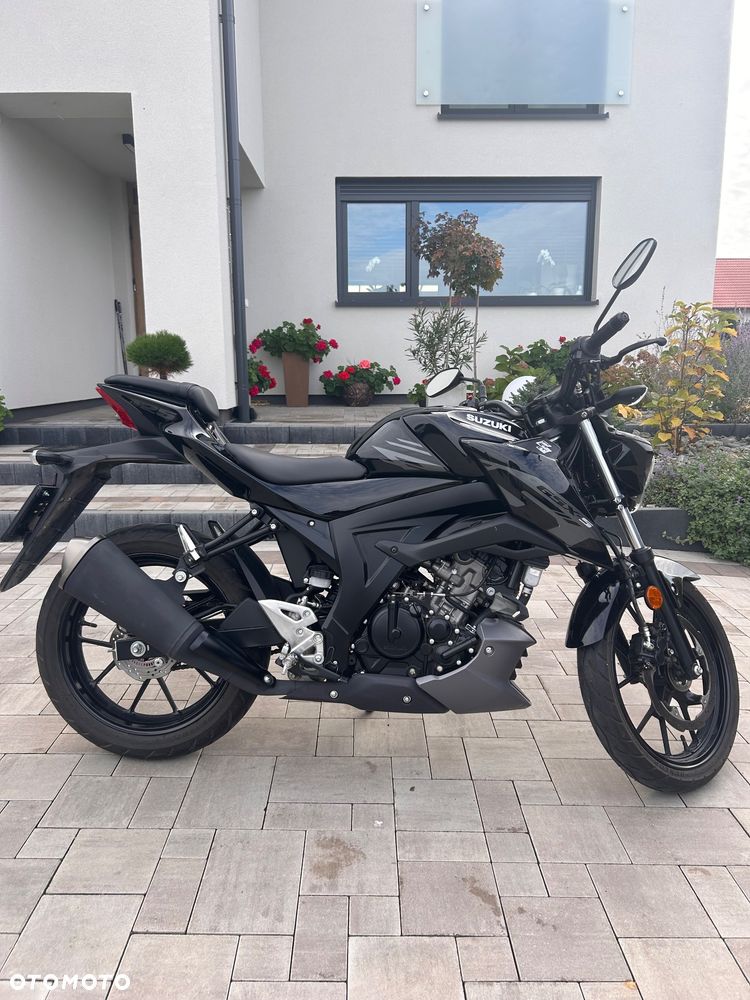 Suzuki GSX