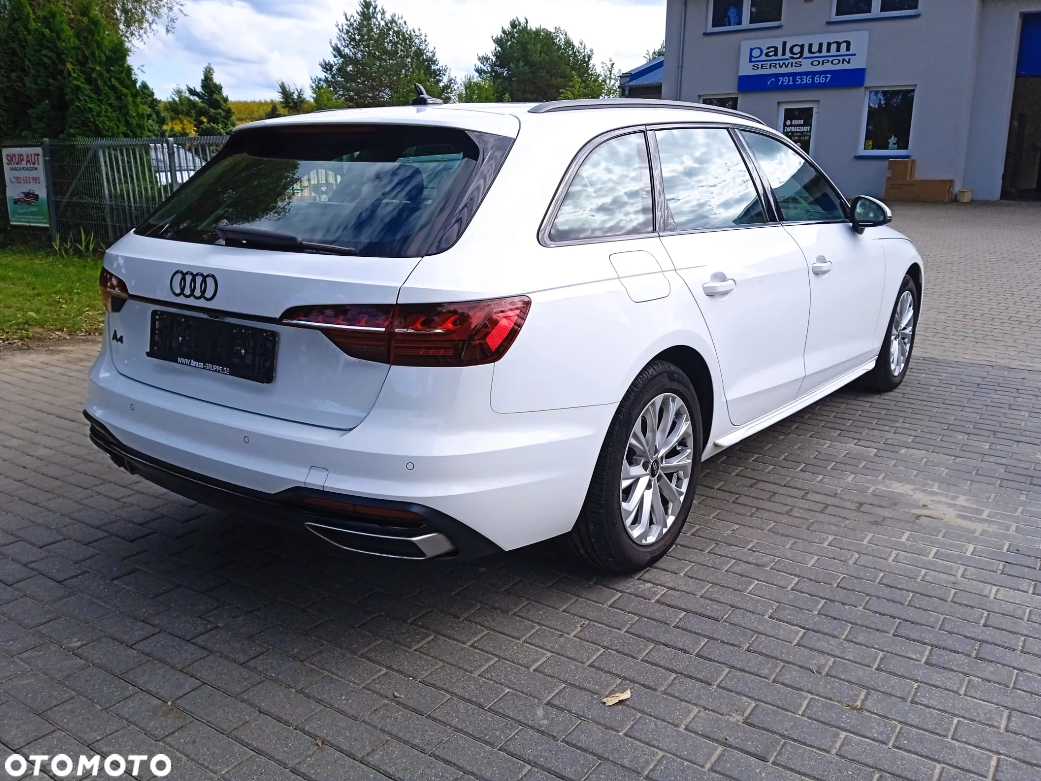 Audi A4 Avant 35 TDI S tronic advanced - 8