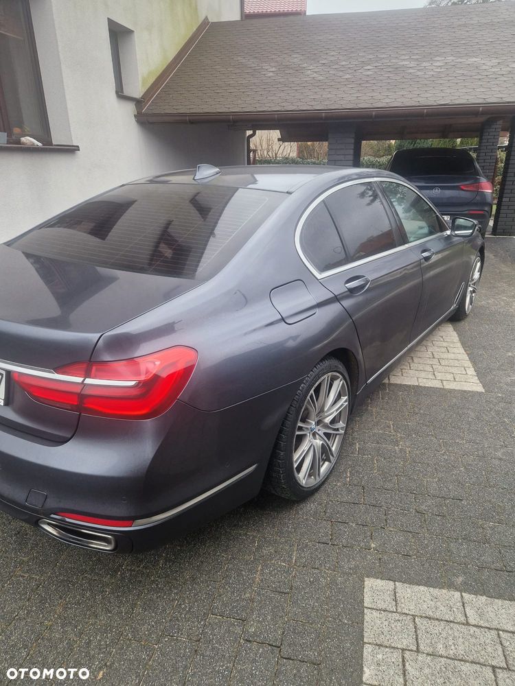 BMW Seria 7 - 3