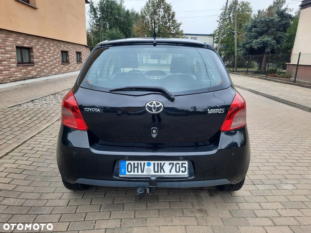 Toyota Yaris 1.3 Sol Premium - 7