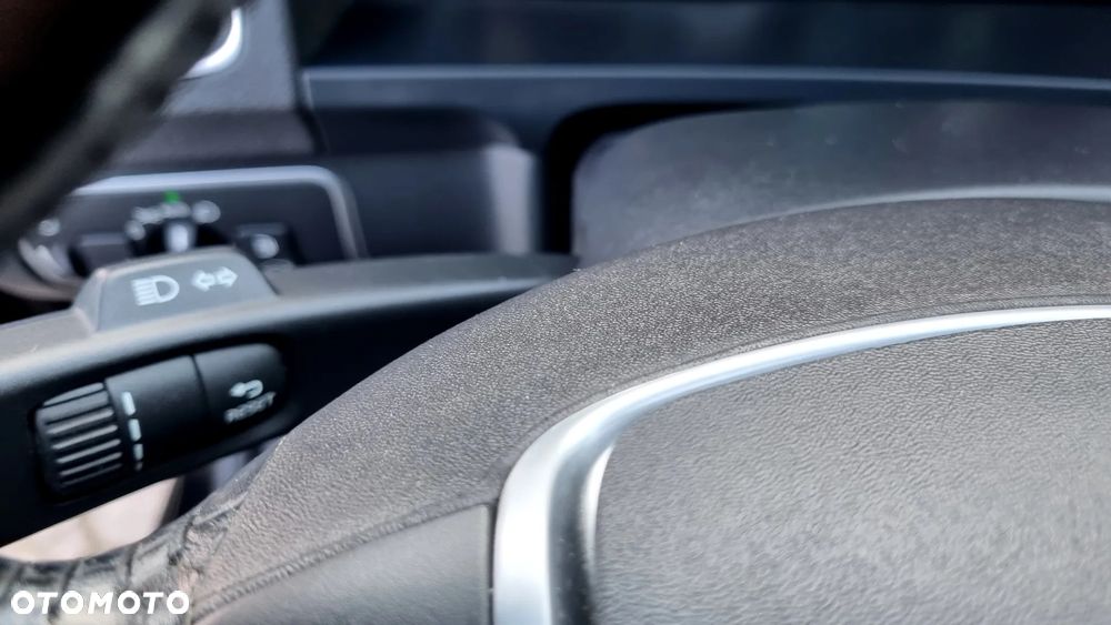 Volvo V60 D4 Momentum - 22