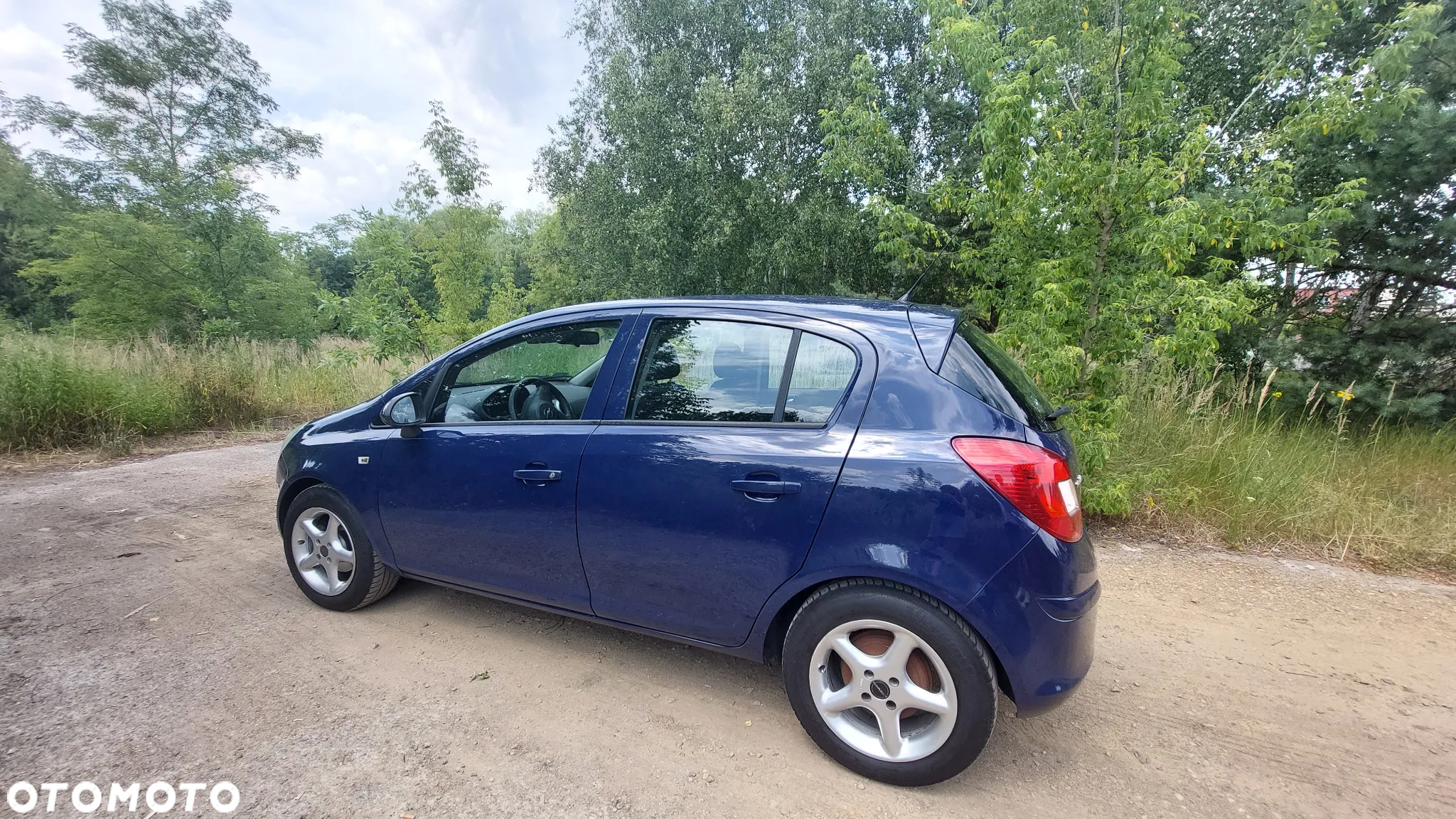 Opel Corsa 1.2 16V Enjoy - 6