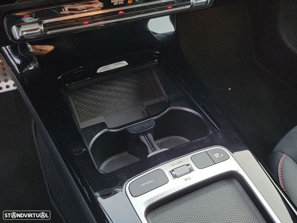 Mercedes-Benz A 180 d - 21