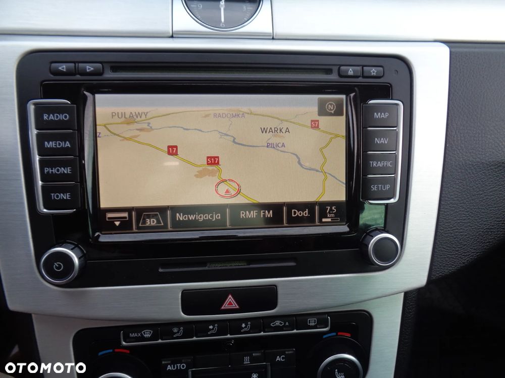 Volkswagen Passat 1.8 TSI Highline - 8