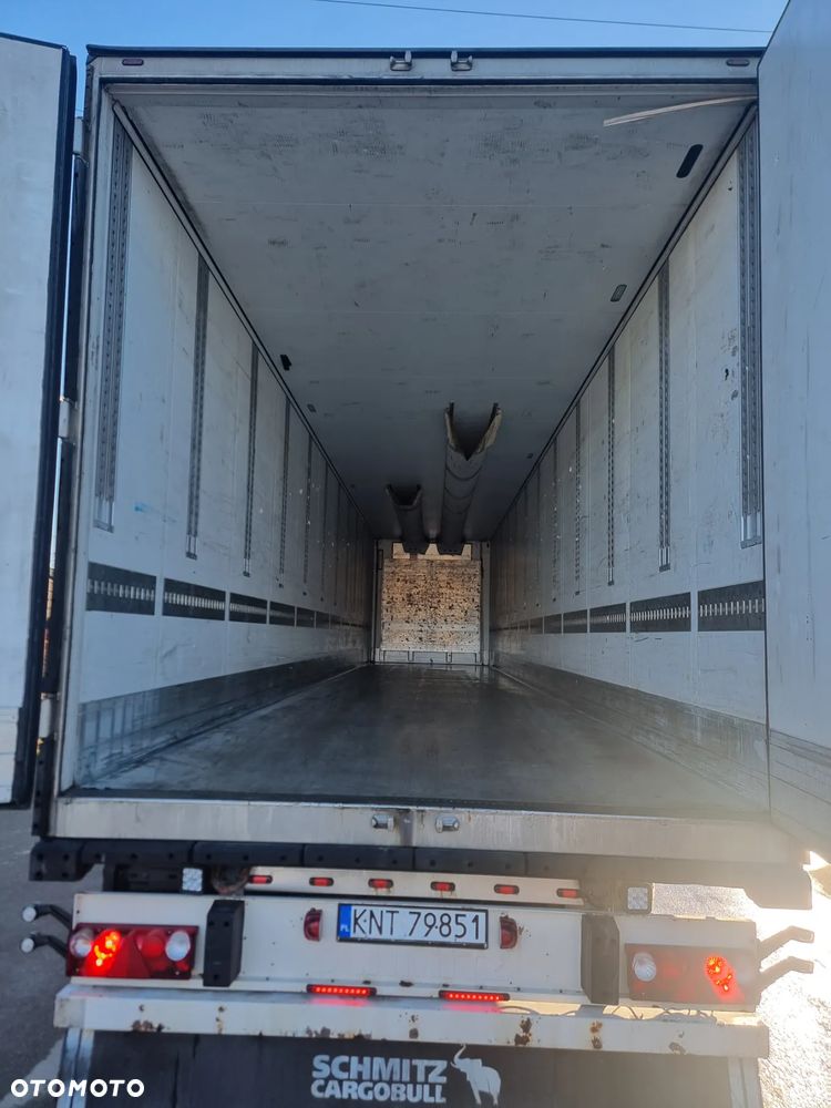 Schmitz Cargobull SB3 - 8