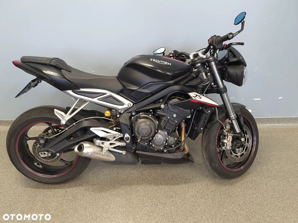 Triumph Street Triple - 7