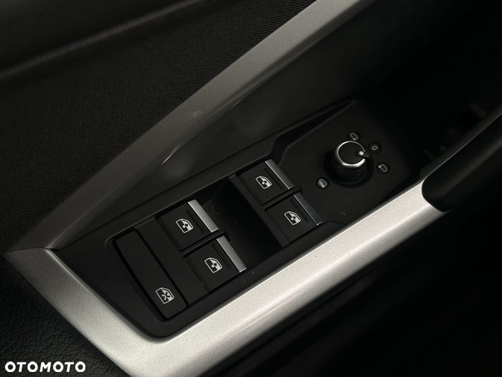 Audi Q3 - 24