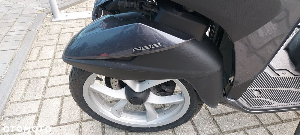 Yamaha Tricity - 5