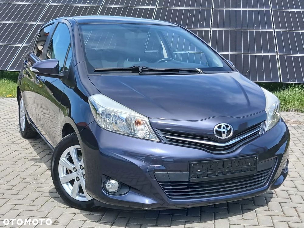 Toyota Yaris 1.33 VVT-i Lounge - 15