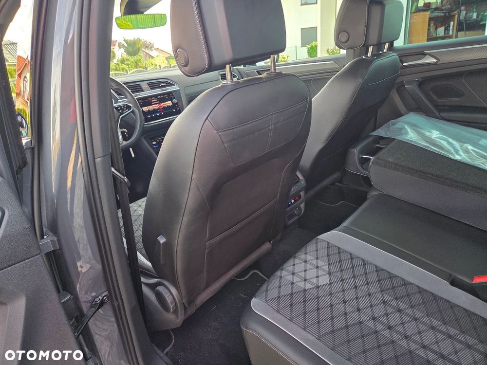 Volkswagen Tiguan 2.0 TSI 4Mot R-Line DSG - 19