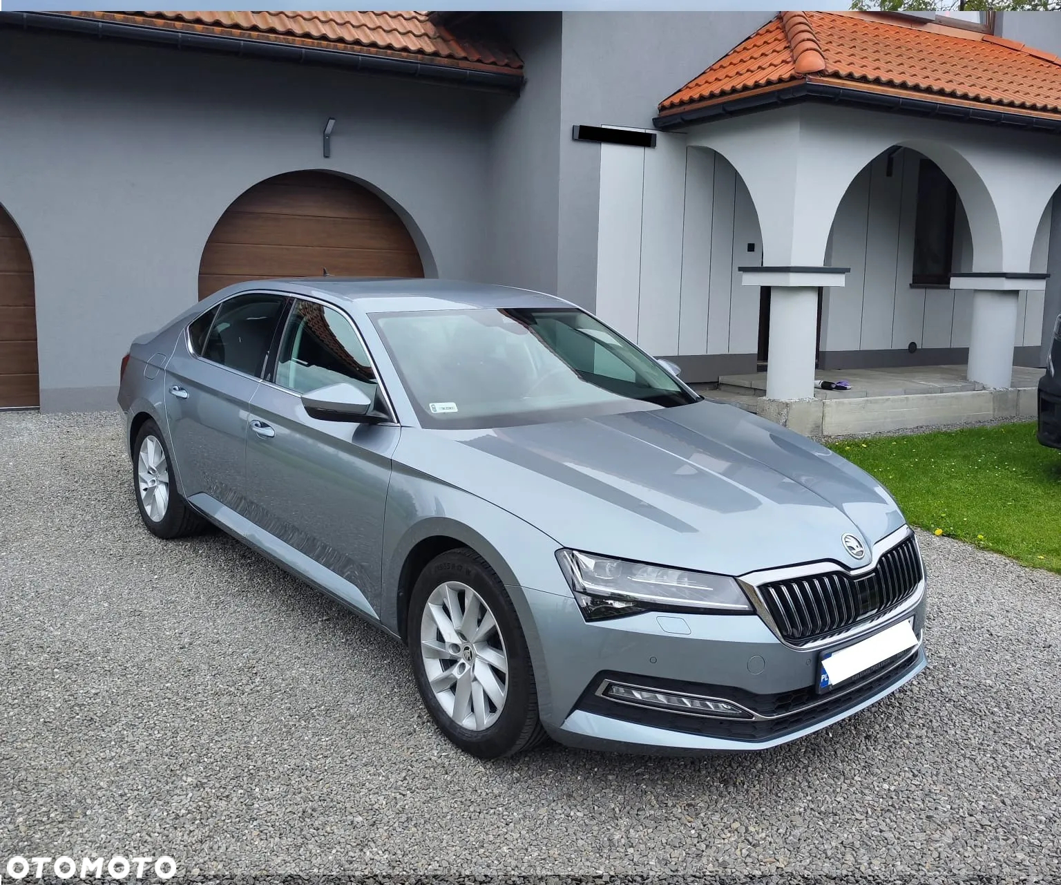 Skoda Superb 2.0 TSI Ambition DSG - 8
