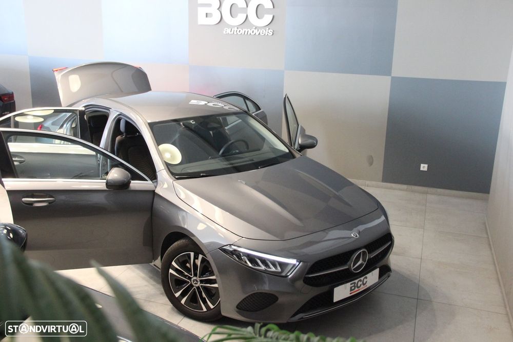 Mercedes-Benz A 200 - 18