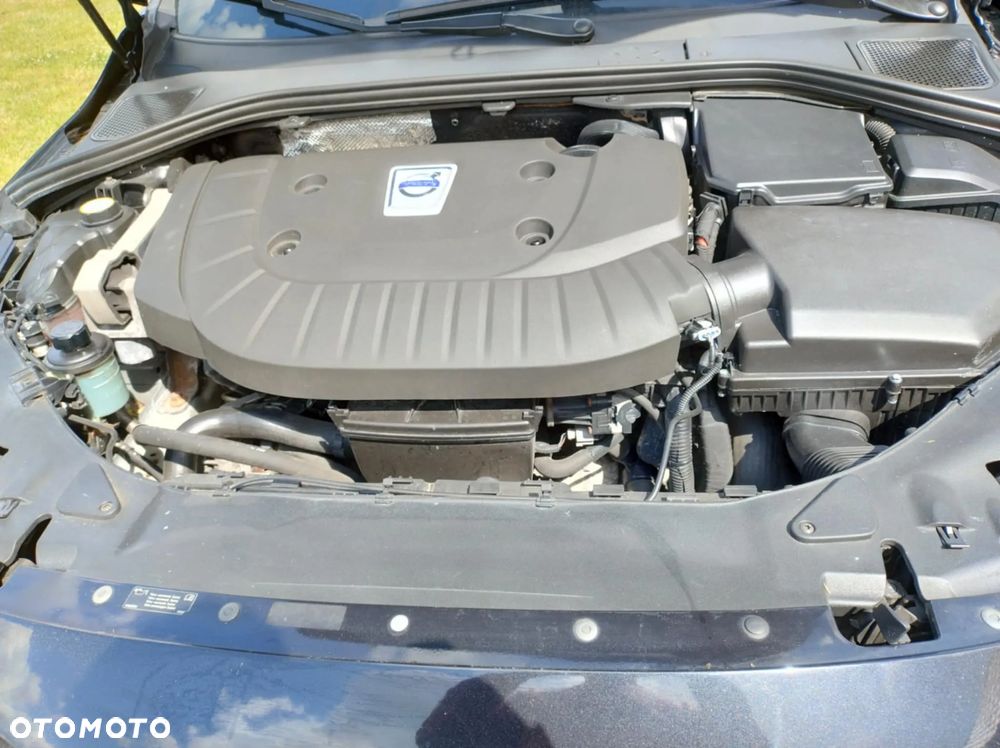 Volvo V60 D5 - 10