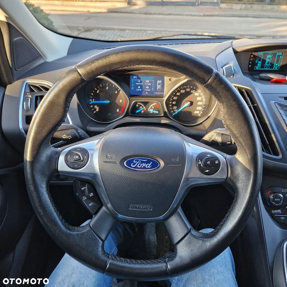 Ford Kuga 2.0 TDCi 4x4 Titanium - 10