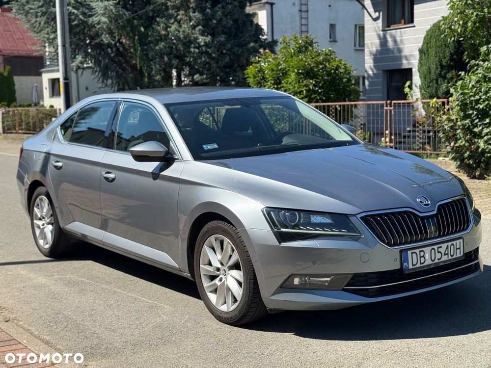 Skoda Superb 2.0 TDI Ambition - 2