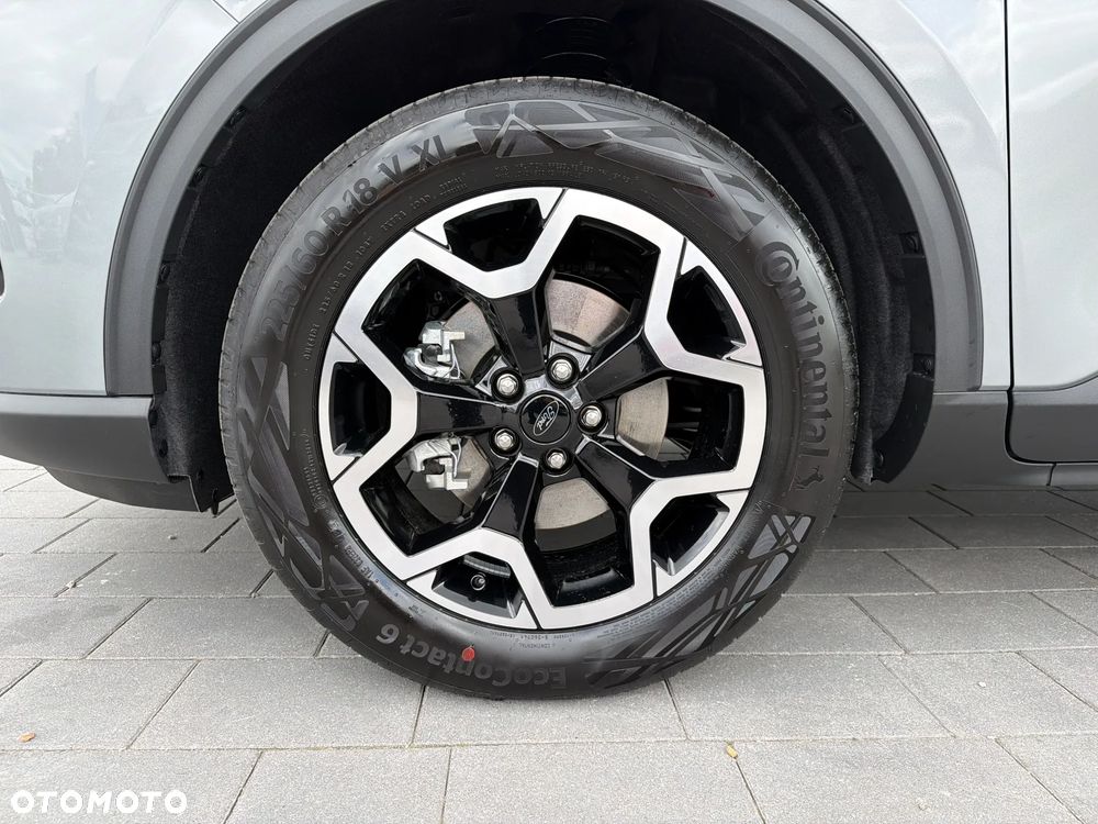 Ford Kuga 2.5 Duratec FHEV 4x4 ACTIVE X - 24