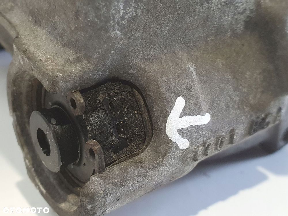 SPRĘŻARKA KLIMATYZACJI VW Golf VI 2.0 TDI _ pompa 5N0820803 - 8