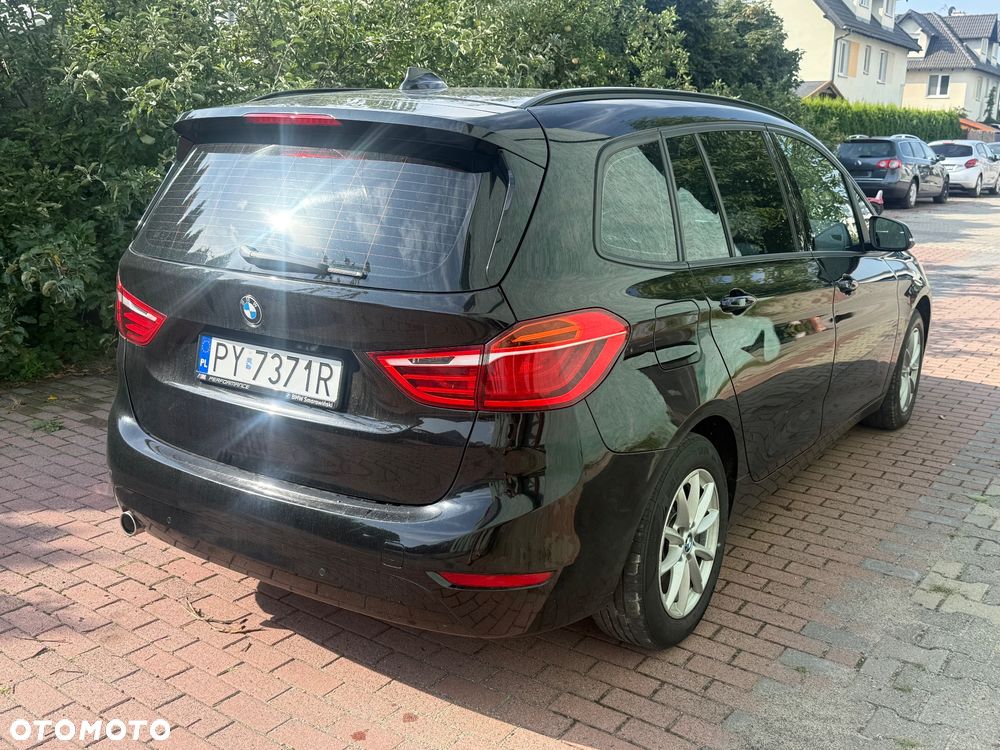 BMW Seria 2 216d Sport Line - 5