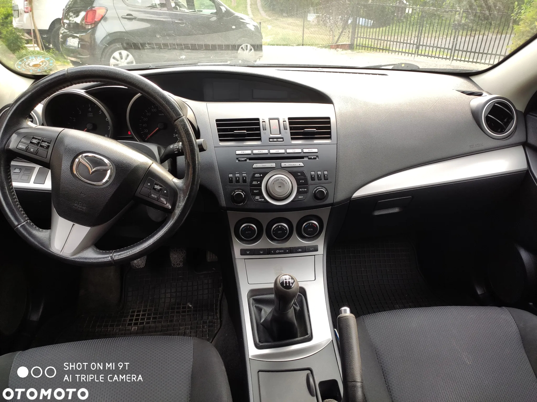 Mazda 3 1.6 Exclusive - 26