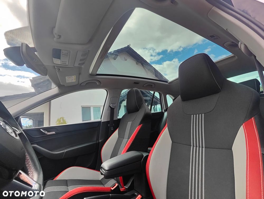 Skoda RAPID Spaceback 1.4 TSI DSG Monte Carlo - 16