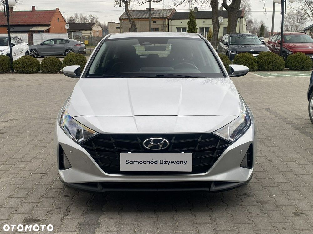 Hyundai i20 - 10
