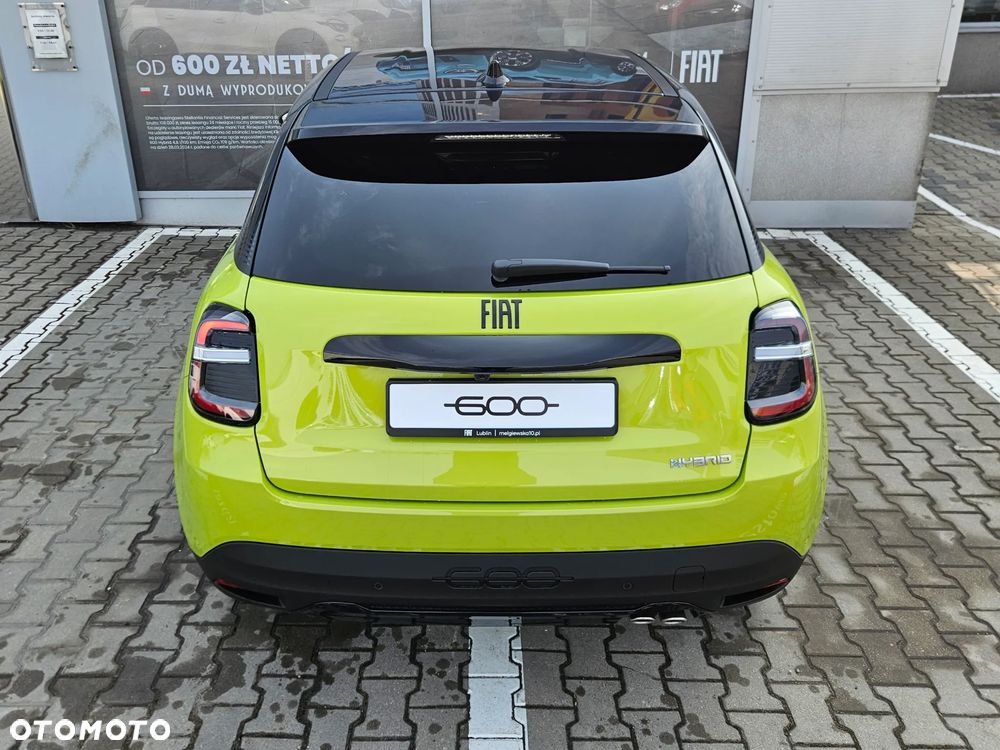 Fiat 600 1.2 Turbo Sport eDCT - 9