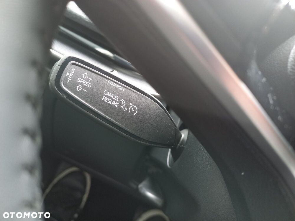 Skoda Superb 2.0 TDI SCR Selection DSG - 26