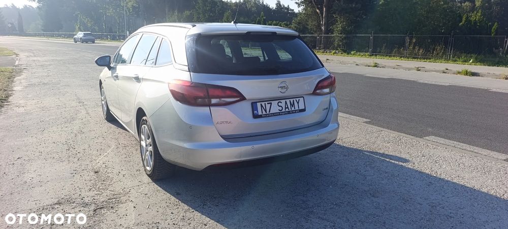 Opel Astra - 4