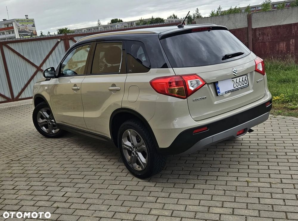 Suzuki Vitara 1.6 Elegance 2WD - 10