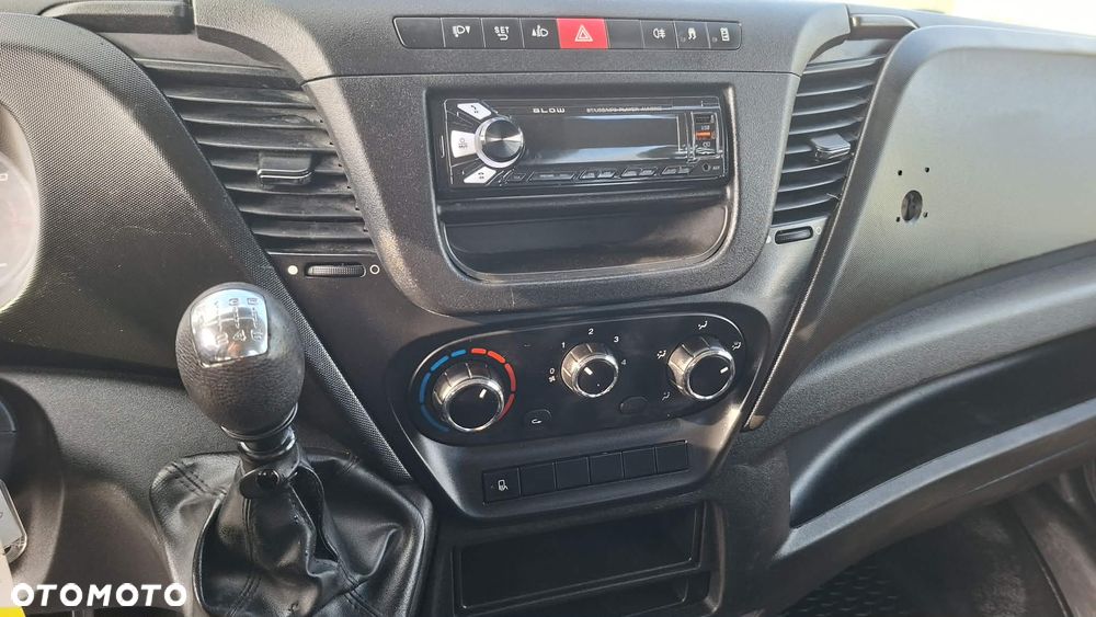 Iveco 35C13, 35C14, 35C15, 35C16 - 13