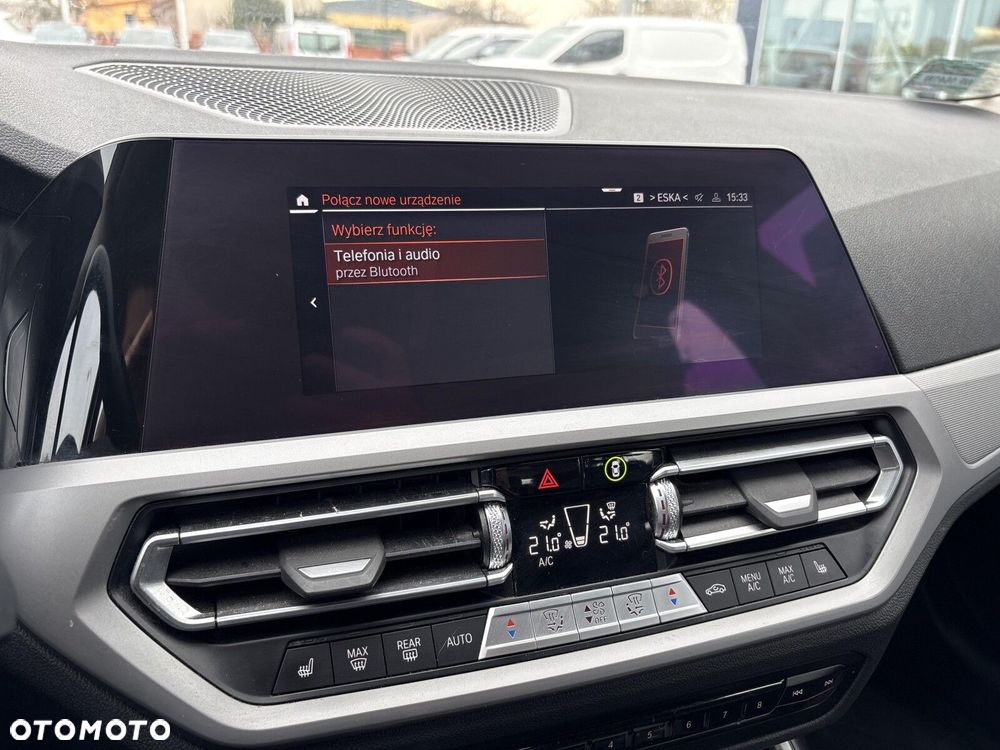 BMW Seria 3 318i Advantage - 25