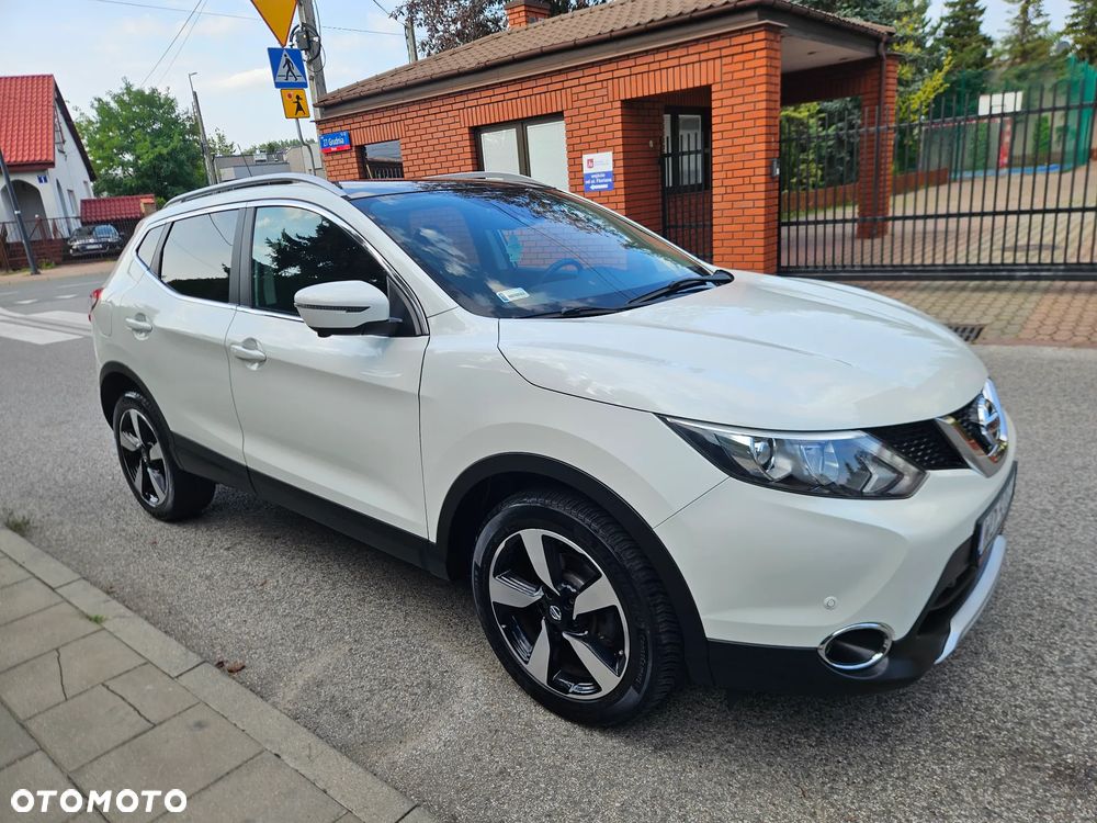 Nissan Qashqai 1.6 DIG-T N-Connecta - 4