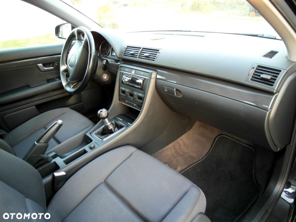 Audi A4 Avant - 20