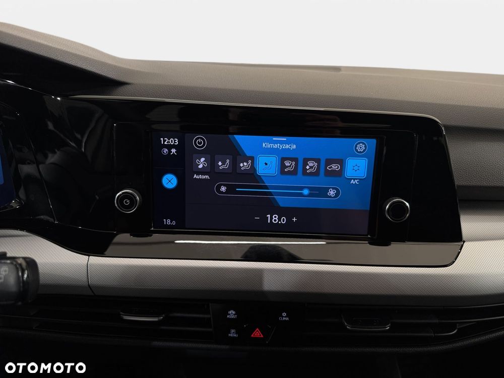 Volkswagen Golf Variant - 20