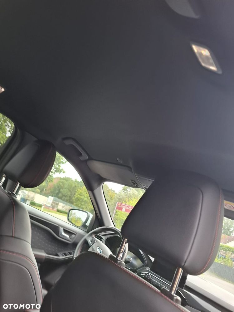 Ford Kuga - 19