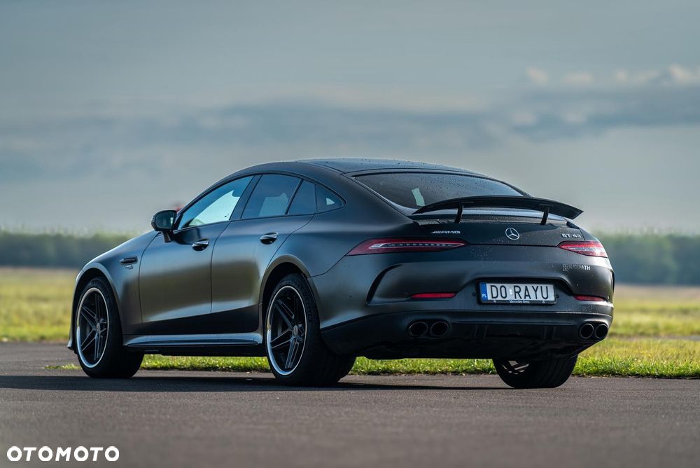 Mercedes-Benz AMG GT 43 4-Matic+ - 8