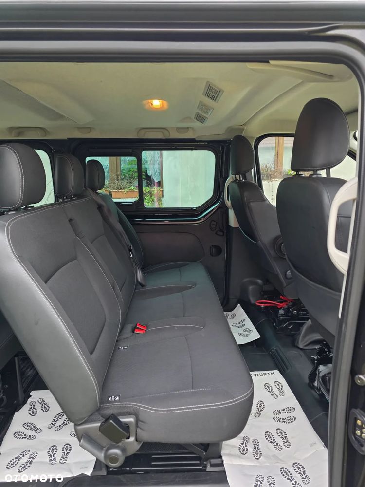 Renault Trafic - 25