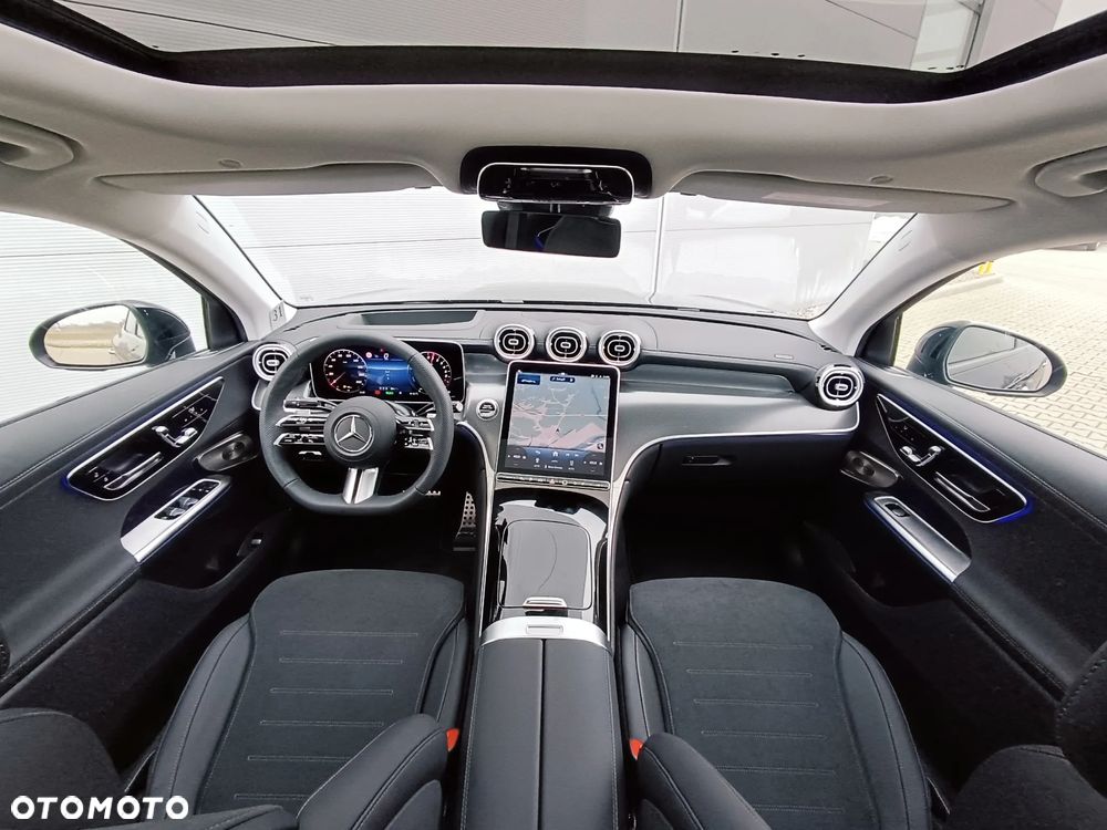 Mercedes-Benz GLC - 7