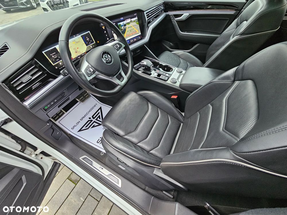 Volkswagen Touareg 3.0 V6 TFSI 4Motion R-Line - 18