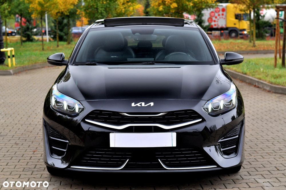 Kia Proceed