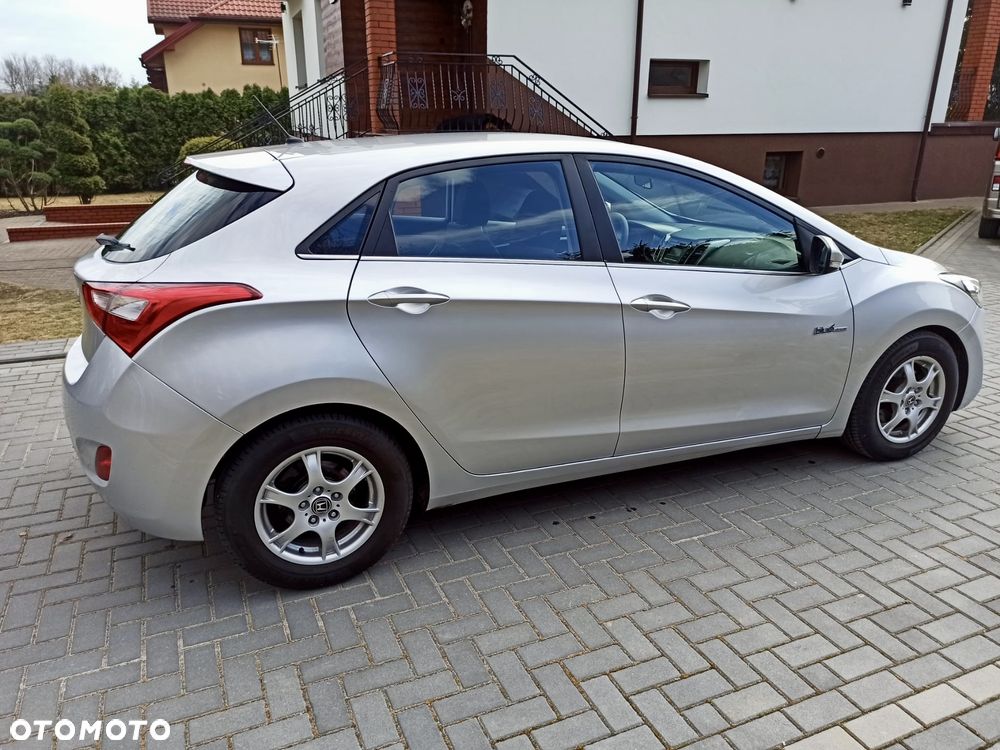 Hyundai i30 1.6 CRDi Comfort - 8
